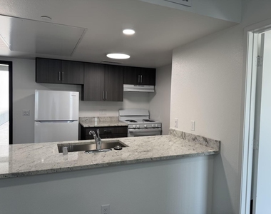 3509 Vista Ln San Ysidro - Photo Thumbnail 22