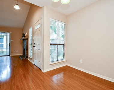 3500 Tangle Brush Drive - Photo Thumbnail 11