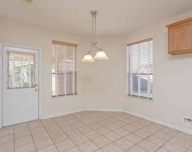 310 Watercrest Harbor Lane - Photo Thumbnail 4