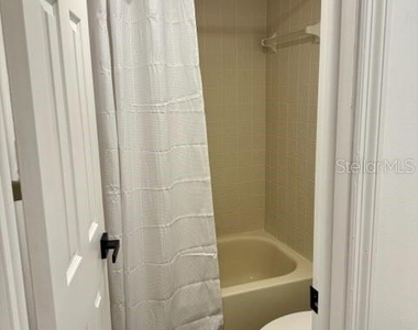 2462 Kingfisher Lane - Photo Thumbnail 16
