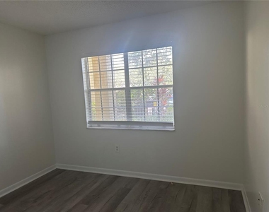 2690 Coral Landings Boulevard - Photo Thumbnail 11