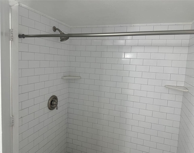 2690 Coral Landings Boulevard - Photo Thumbnail 10