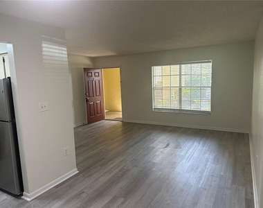 2690 Coral Landings Boulevard - Photo Thumbnail 5