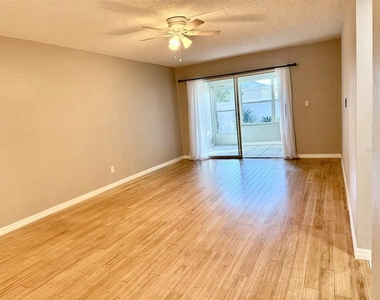 4500 E Bay Drive - Photo Thumbnail 8