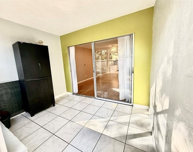 4500 E Bay Drive - Photo Thumbnail 23