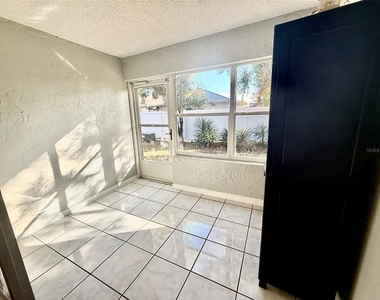 4500 E Bay Drive - Photo Thumbnail 12