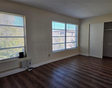 2448 Columbia Drive - Photo Thumbnail 17