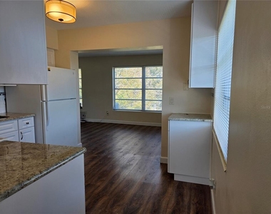 2448 Columbia Drive - Photo Thumbnail 13