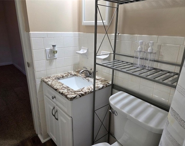 2448 Columbia Drive - Photo Thumbnail 25