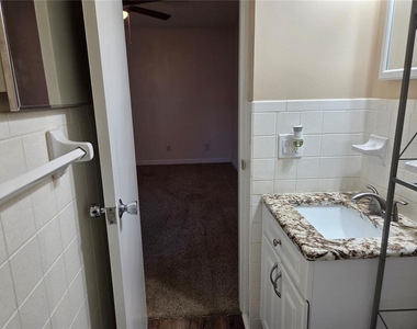2448 Columbia Drive - Photo Thumbnail 26