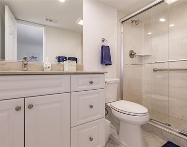 1055 W Peppertree Drive - Photo Thumbnail 23