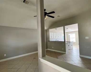 19835 Byron Meadows Drive - Photo Thumbnail 6