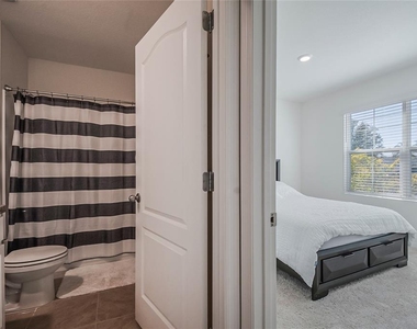 1126 Chichester Court - Photo Thumbnail 7