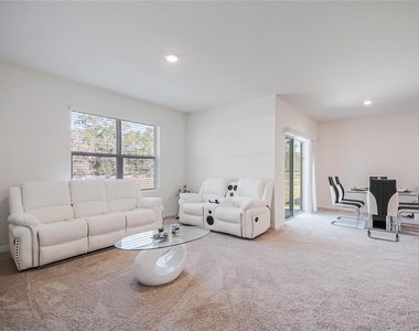 1126 Chichester Court - Photo Thumbnail 29
