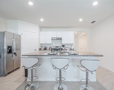 1126 Chichester Court - Photo Thumbnail 18
