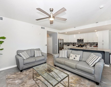 12240 Wellen Golf Street - Photo Thumbnail 18