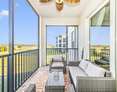12240 Wellen Golf Street - Photo Thumbnail 38