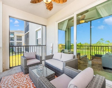 12240 Wellen Golf Street - Photo Thumbnail 39