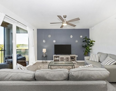 12240 Wellen Golf Street - Photo Thumbnail 16