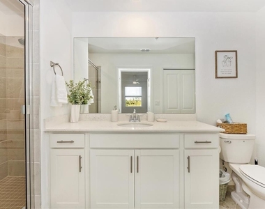12240 Wellen Golf Street - Photo Thumbnail 29