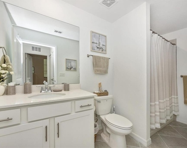 12240 Wellen Golf Street - Photo Thumbnail 37