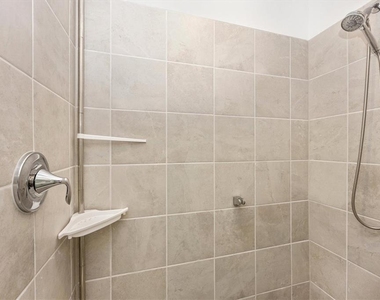 12240 Wellen Golf Street - Photo Thumbnail 31