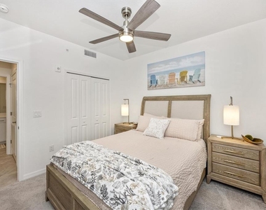 12240 Wellen Golf Street - Photo Thumbnail 36