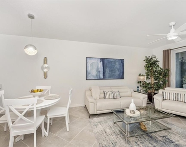 12240 Wellen Golf Street - Photo Thumbnail 14