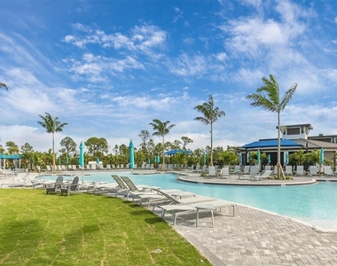 12240 Wellen Golf Street - Photo Thumbnail 47