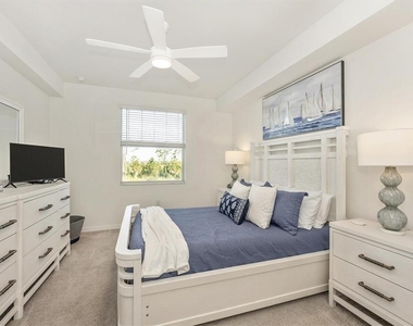12240 Wellen Golf Street - Photo Thumbnail 24