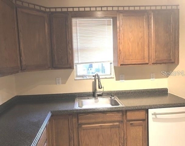 232 Bamboo Drive - Photo Thumbnail 7