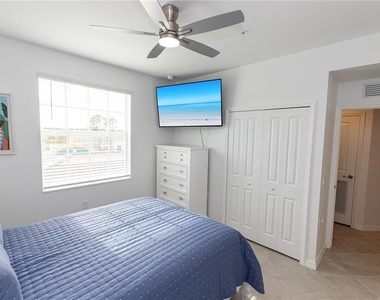 15375 Green Acres Avenue - Photo Thumbnail 7
