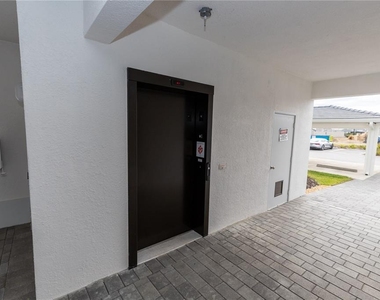 15375 Green Acres Avenue - Photo Thumbnail 21