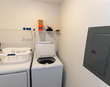 15375 Green Acres Avenue - Photo Thumbnail 19