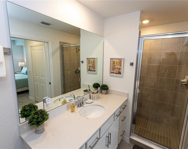 15375 Green Acres Avenue - Photo Thumbnail 5