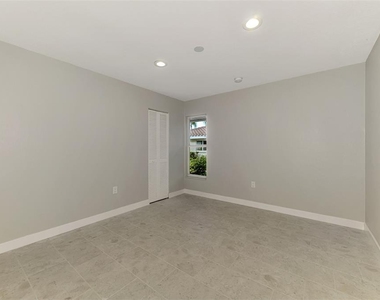 1224 S View Drive - Photo Thumbnail 35