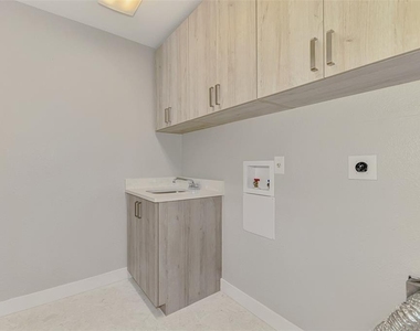 1224 S View Drive - Photo Thumbnail 37