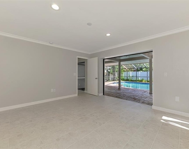 1224 S View Drive - Photo Thumbnail 24