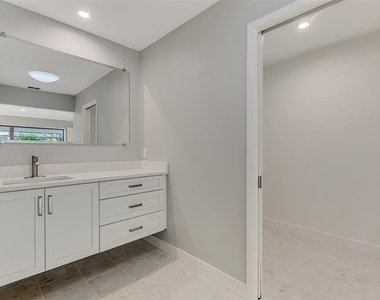 1224 S View Drive - Photo Thumbnail 28