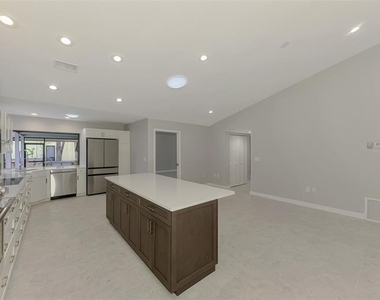 1224 S View Drive - Photo Thumbnail 21