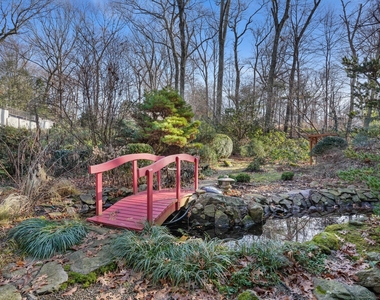 8 Bayberry Ridge Road - Photo Thumbnail 31