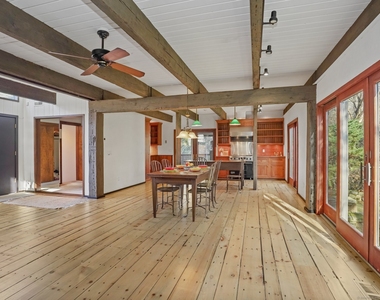 8 Bayberry Ridge Road - Photo Thumbnail 3