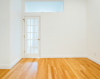 295 Wyckoff Avenue - Photo Thumbnail 4