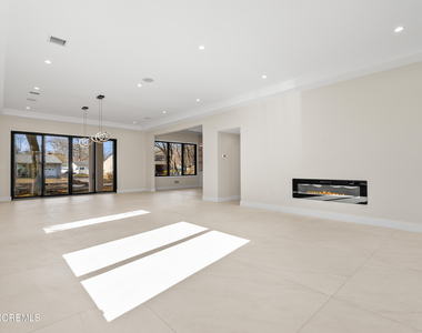 150 Ampere Avenue - Photo Thumbnail 7