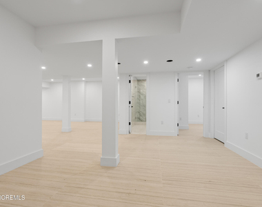 150 Ampere Avenue - Photo Thumbnail 47