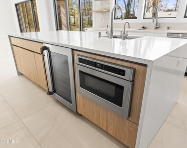 150 Ampere Avenue - Photo Thumbnail 13