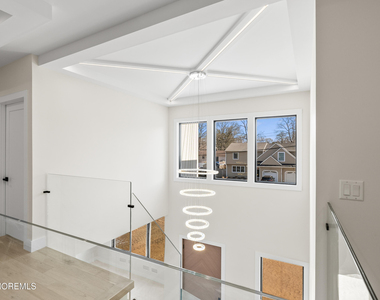 150 Ampere Avenue - Photo Thumbnail 20