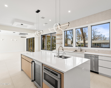 150 Ampere Avenue - Photo Thumbnail 12
