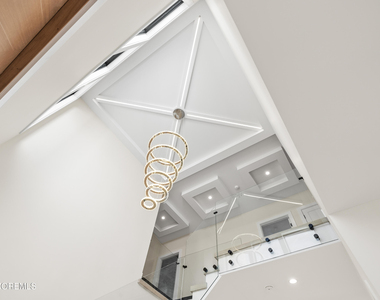 150 Ampere Avenue - Photo Thumbnail 4