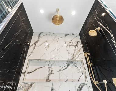 150 Ampere Avenue - Photo Thumbnail 38